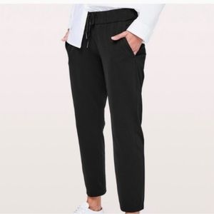 Lululemon on the fly pant woven pant